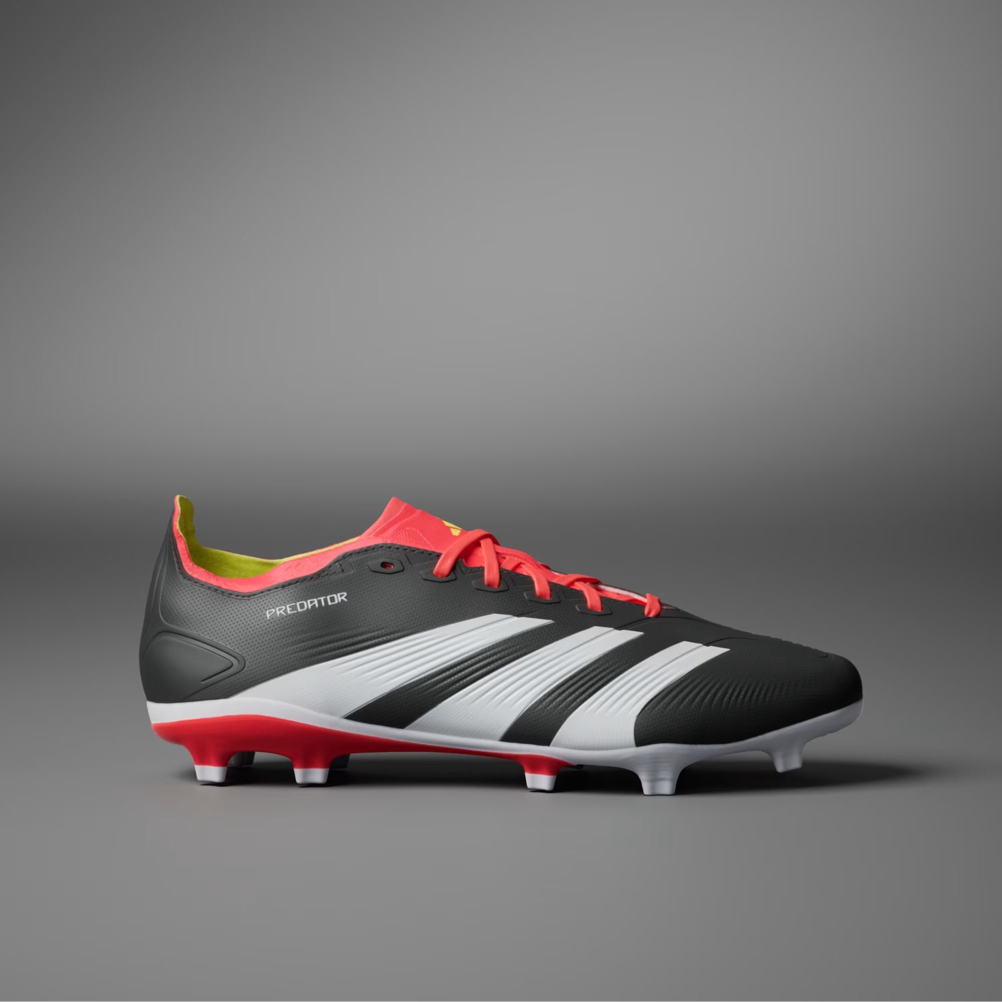 Predator League Firm Ground Football Boots playR