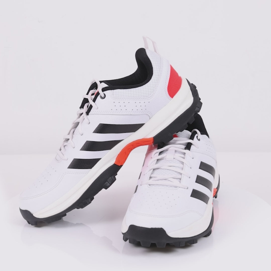 Adidas Men Adult CRINU 24 M Cricket Shoes EVA midsole for lightweight cushioning All Season